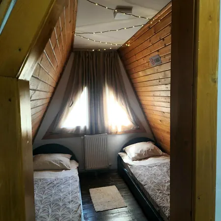 Bunloc House-2
